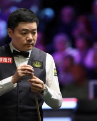 九游数字服务-英锦赛丁俊晖惜败墨菲 失误频繁重回巅峰还需稳定