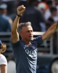 九游唯一入口-恩里克：手机全是巴萨球迷的祝贺信息，我们和皇马情况不同