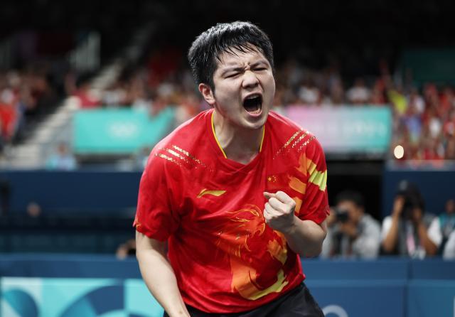 1723340449090093338.jpg 巴黎奥运会丨乒乓球——男团金牌赛:中国队获得冠军+XxjpseC007012_20240810_MVPFN0A001.jpg